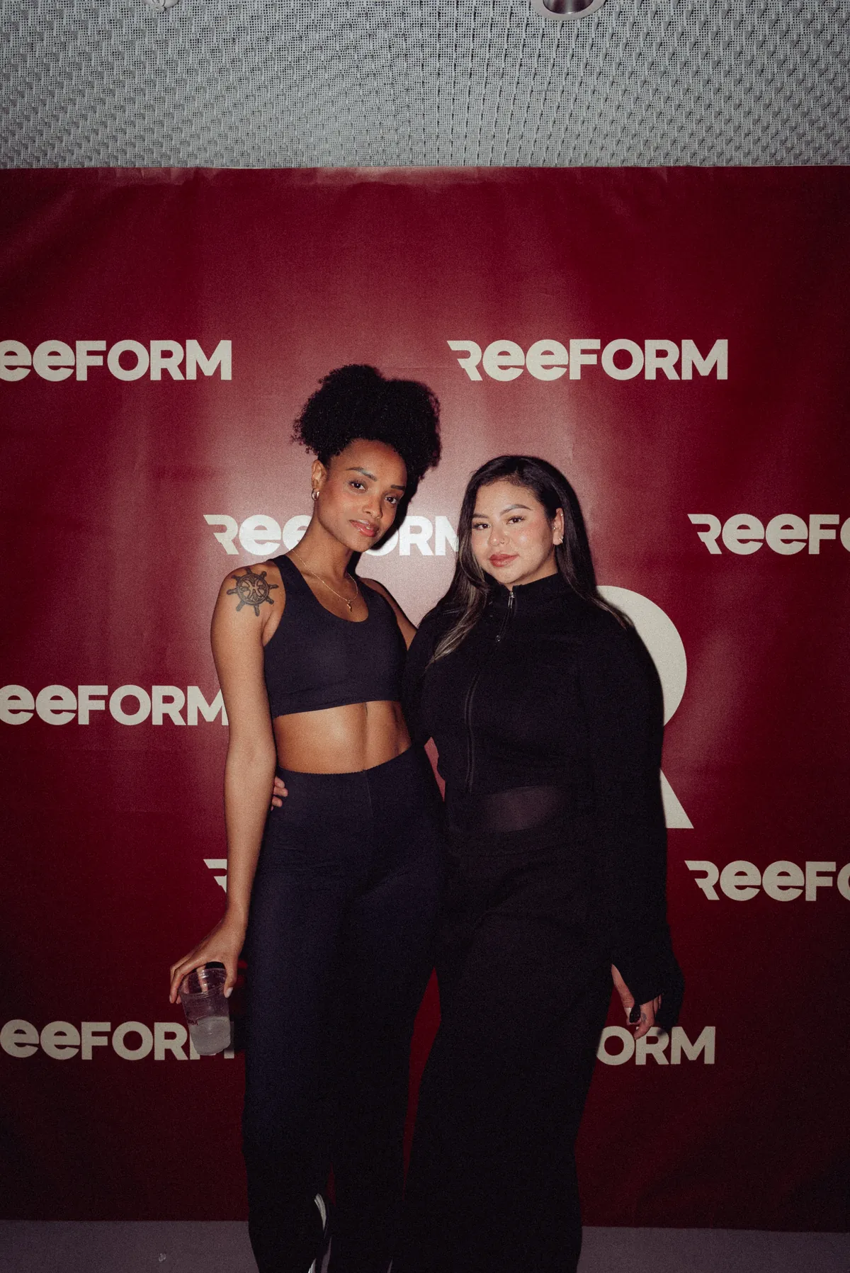 Membres devant le photocall REEFORM de la soirée