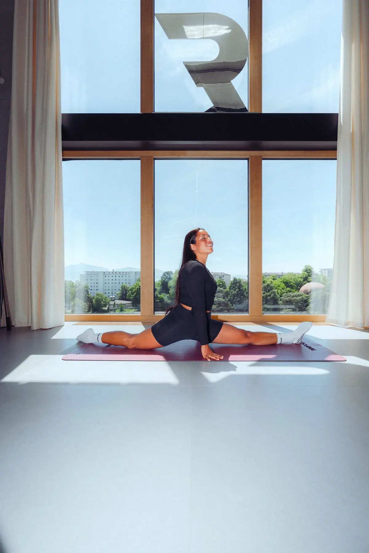 Cours de Pilates chez REEFORM, face au lac Léman